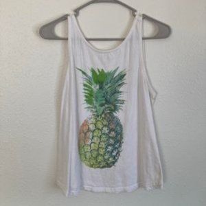 Medium Gap Tank Top